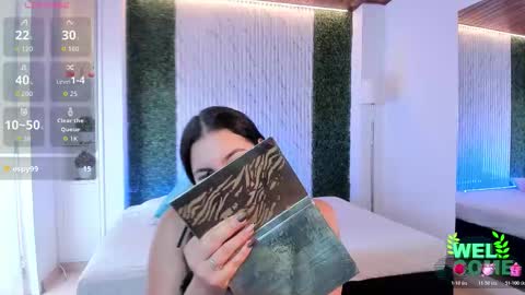 Sofia caramel online show from 11-22-25, 02:05