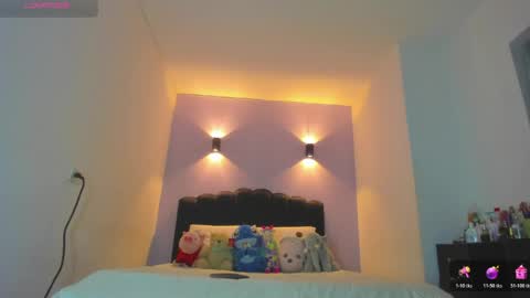 Snapshot of sofiaclaus_19 chatting on 03-29-26, 04:45 Sofia online show from 03-29-26, 04:45