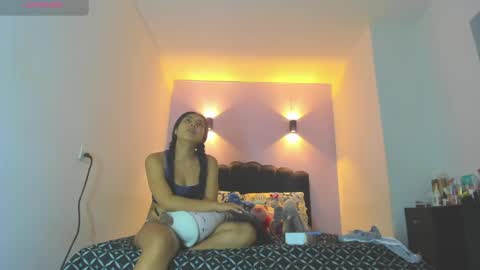 Snapshot of sofiaclaus_19 chatting on 05-05-26, 04:09 Sofia online show from 05-05-26, 04:09