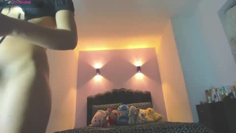 Snapshot of sofiaclaus_19 chatting on 05-14-26, 04:30 Sofia online show from 05-14-26, 04:30