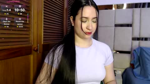 Snapshot of sofiaduque_26 chatting on 05-11-26, 07:55 sofiaduque_26 online show from 05-11-26, 07:55