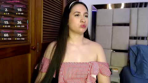 Snapshot of sofiaduque_26 chatting on 05-13-26, 09:55 sofiaduque_26 online show from 05-13-26, 09:55