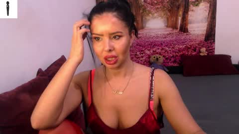 sofialiub online show from 12-17-24, 06:31