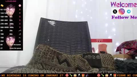Snapshot of sofiamadisson chatting on 01-11-25, 08:21 Sofia Madisson online show from 01-11-25, 08:21