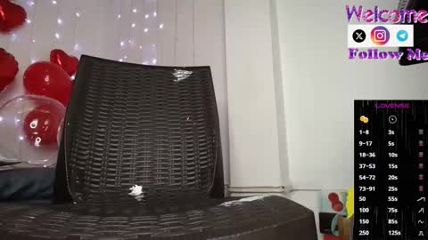 Snapshot of sofiamadisson chatting on 02-07-25, 06:34 Sofia Madisson online show from 02-07-25, 06:34