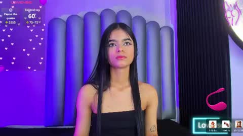 sofiao854518 online show from 06-12-26, 09:41