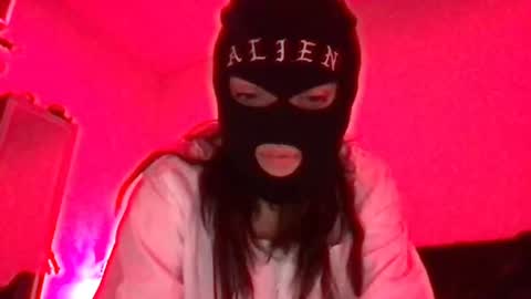 SofiaSerpentina online show from 06-18-26, 12:44