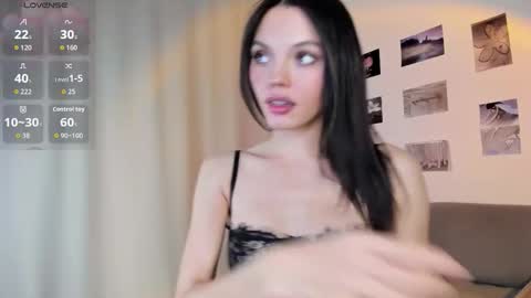 Snapshot of sofiasimons chatting on 11-04-25, 03:05 Sofia online show from 11-04-25, 03:05