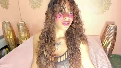 Snapshot of sofiastanley chatting on 07-24-26, 04:54 Sofia Stanley online show from 07-24-26, 04:54