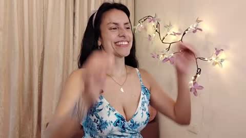 Snapshot of sofibelladelavega chatting on 04-29-26, 07:20 Sofi Bella online show from 04-29-26, 07:20