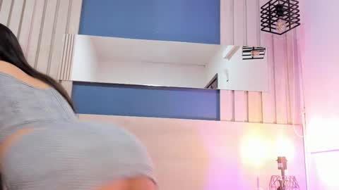 Snapshot of soficandy_ chatting on 10-06-25, 12:24 soficandy_ online show from 10-06-25, 12:24