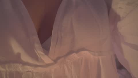 Sofi  online show from 12-15-24, 09:20