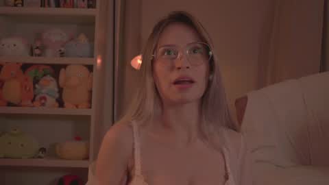 Sofi  online show from 01-29-25, 11:14