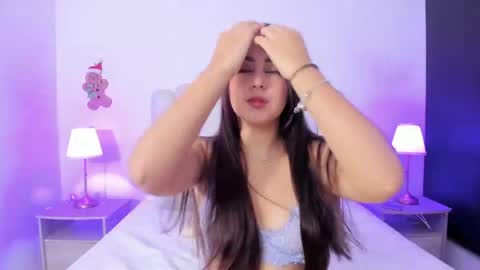 sofiebunnie online show from 04-24-26, 11:18