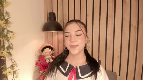 Sofie online show from 01-06-26, 02:43