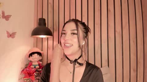 Sofie online show from 01-13-26, 05:51