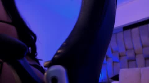  sofie  online show from 12-15-25, 07:07