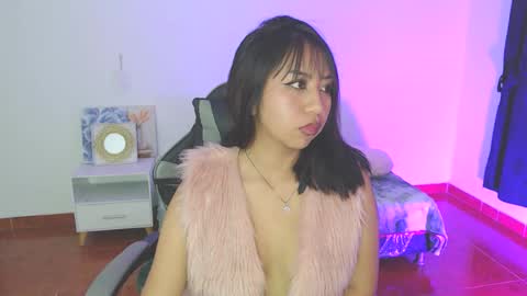 sofii__777 online show from 12-01-25, 06:46