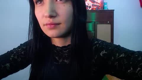 sofii_cute01 online show from 11-16-25, 04:51