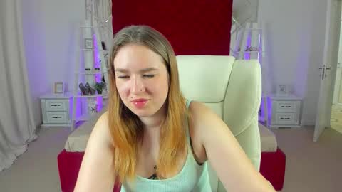 sofii_darling online show from 03-26-26, 05:40