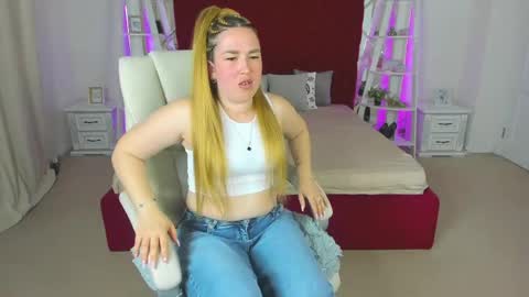 sofii_darling online show from 04-05-26, 04:37