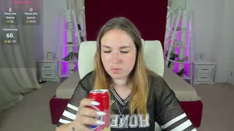 sofii_darling online show from 06-08-26, 04:40