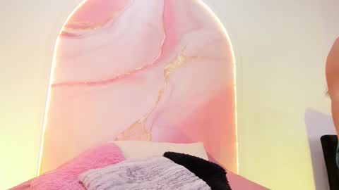 Sofii Lopezz online show from 11-20-25, 11:21