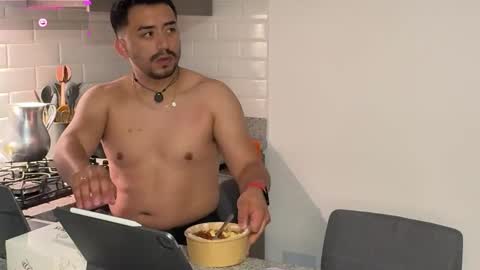 sofii_n_diego online show from 02-25-26, 12:53