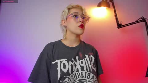 Snapshot of sofii_uwu_ chatting on 01-26-25, 06:16 Sofii  online show from 01-26-25, 06:16