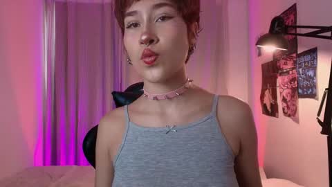 Sofii  online show from 05-12-26, 07:44
