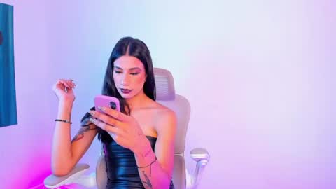 Sofi online show from 06-29-26, 01:33