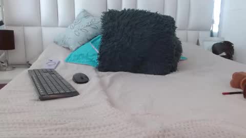 Snapshot of sofiia_vega_ chatting on 03-21-26, 03:48 sofiia_vega_ online show from 03-21-26, 03:48