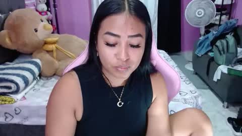 Snapshot of sofiiadreams chatting on 03-19-26, 11:42 sofia Dreams online show from 03-19-26, 11:42