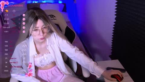 Snapshot of sofiisun chatting on 11-10-25, 02:10 Sofia online show from 11-10-25, 02:10