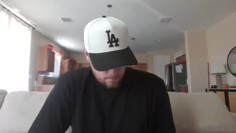 Snapshot of soft0ne chatting on 10-27-25, 04:00 soft0ne online show from 10-27-25, 04:00