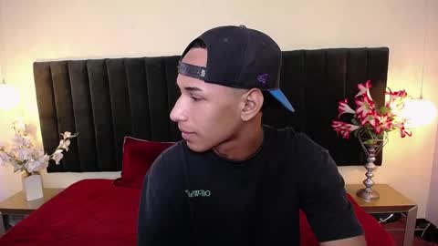 Cam and Amy online show from 11-14-25, 08:07