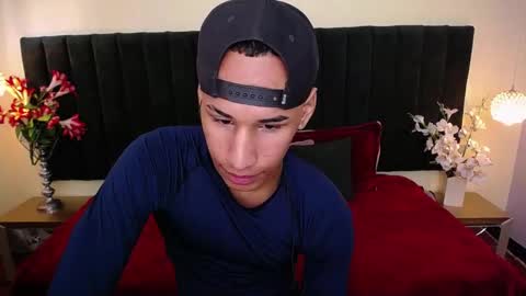 Cam and Amy online show from 01-10-26, 07:59