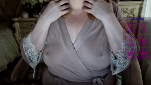 Hi Im Sofia             online show from 05-11-26, 01:17