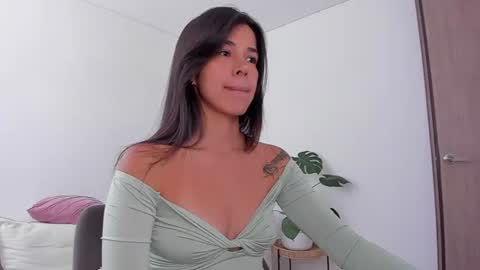 Snapshot of soft_jane chatting on 07-21-26, 01:24 Jane online show from 07-21-26, 01:24