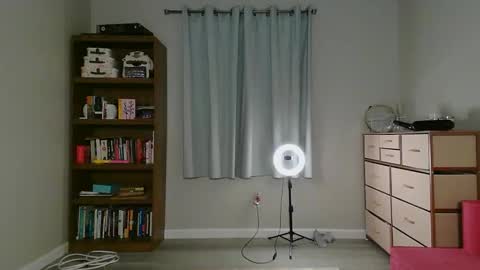Snapshot of soft_latina chatting on 05-31-26, 07:26 Streaming 1129 7pm PST online show from 05-31-26, 07:26