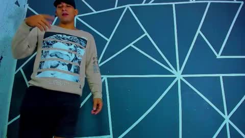 Soft Lips18 online show from 11-28-25, 06:21