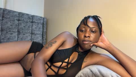 soft_nicole online show from 05-22-26, 08:36