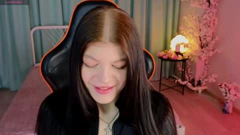 Jenny online show from 04-12-26, 08:36