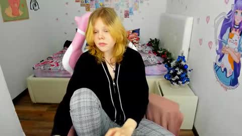 softflame online show from 01-10-26, 06:48