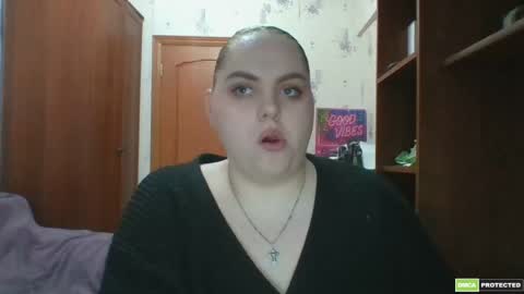 Snapshot of softhypnose chatting on 05-23-26, 05:50 softhypnose online show from 05-23-26, 05:50