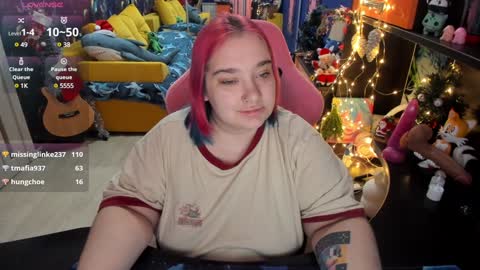 Sofie online show from 01-02-25, 05:14