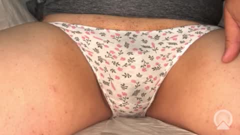 Snapshot of softlybecomingxo chatting on 03-30-26, 07:09 Mira online show from 03-30-26, 07:09