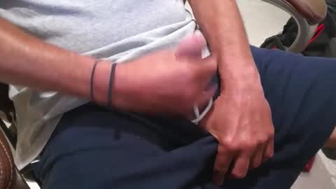 Snapshot of softwareman chatting on 09-16-25, 01:23 softwareman online show from 09-16-25, 01:23