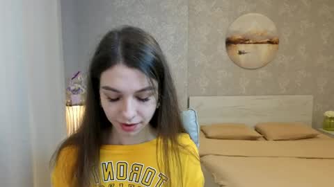 Kelly online show from 04-26-26, 03:10