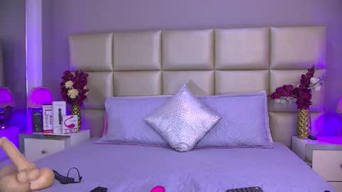   online show from 10-09-25, 04:21